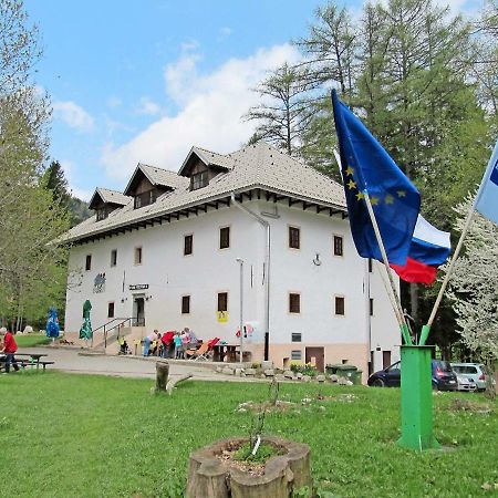Dom Pristava Hotell Jesenice Exteriör bild