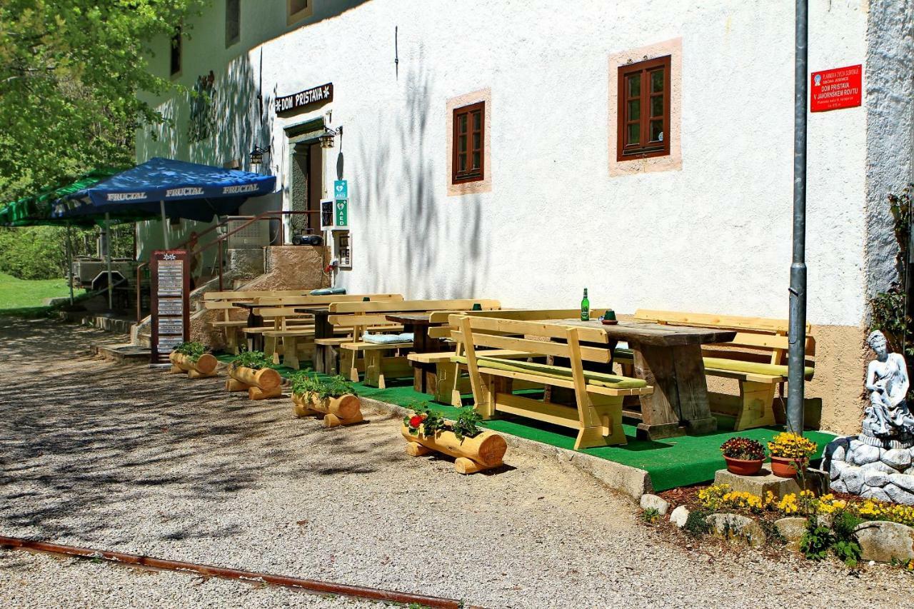 Dom Pristava Hotell Jesenice Exteriör bild