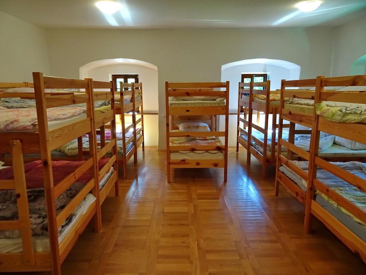 Dom Pristava Hotell Jesenice Exteriör bild